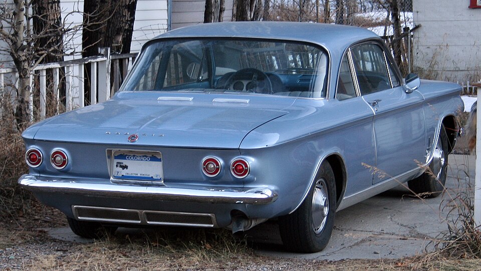 Файл:1960-1964 Chevy Corvair Monza coupé.jpg