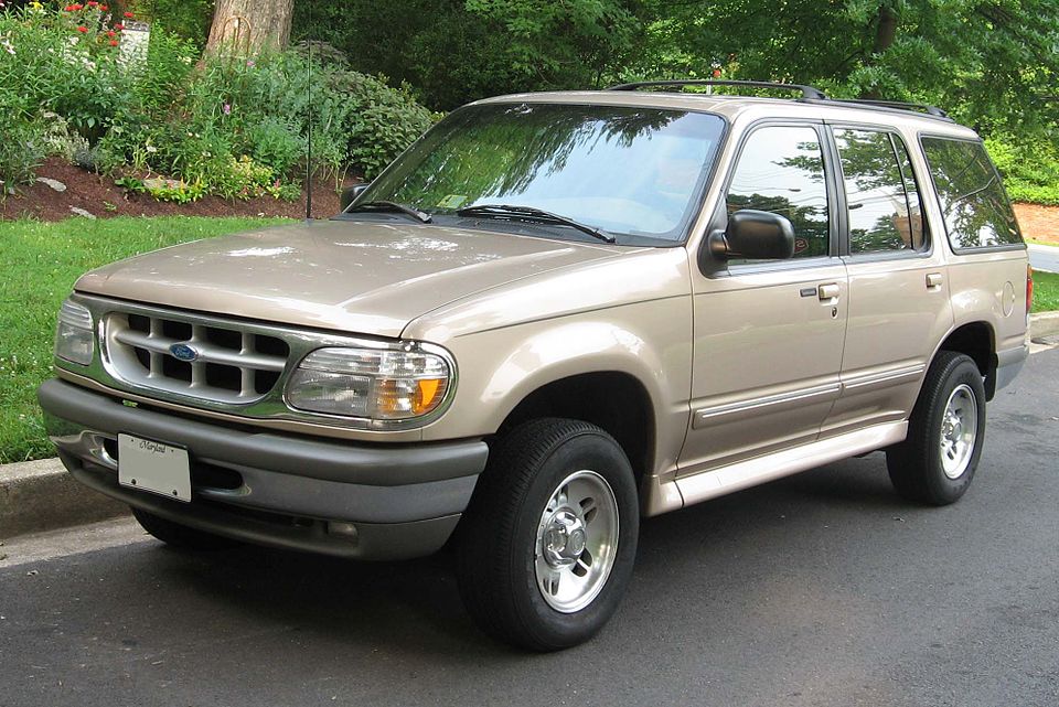 Файл:95-98 Ford Explorer.jpg