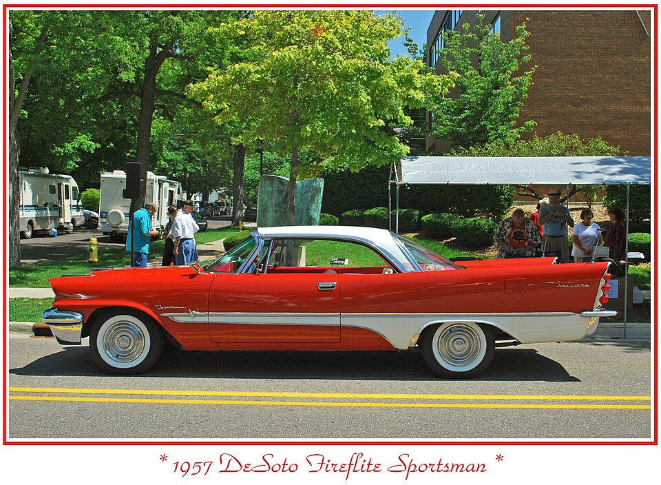 Файл:1957 DeSoto Fireflite.jpg